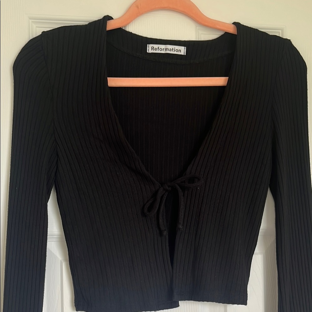 Reformation Black Ribbed Tie Front Crop Jersey Sweater